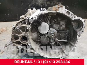 Used Gearbox Volvo V70 (BW) 2.4 D5 20V 215 Price € 500,00 Margin scheme offered by van Deijne Onderdelen Uden B.V.