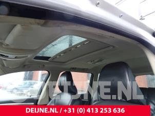 Usagé Revêtement plafond Volvo V70 (BW) 2.4 D 20V Prix € 120,00 Règlement à la marge proposé par van Deijne Onderdelen Uden B.V.
