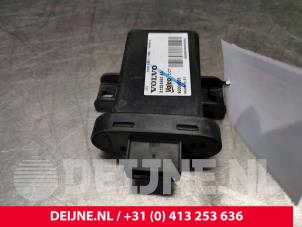 Used Xenon module Volvo S60 II (FS) 2.0 D3 20V Price € 40,00 Margin scheme offered by van Deijne Onderdelen Uden B.V.