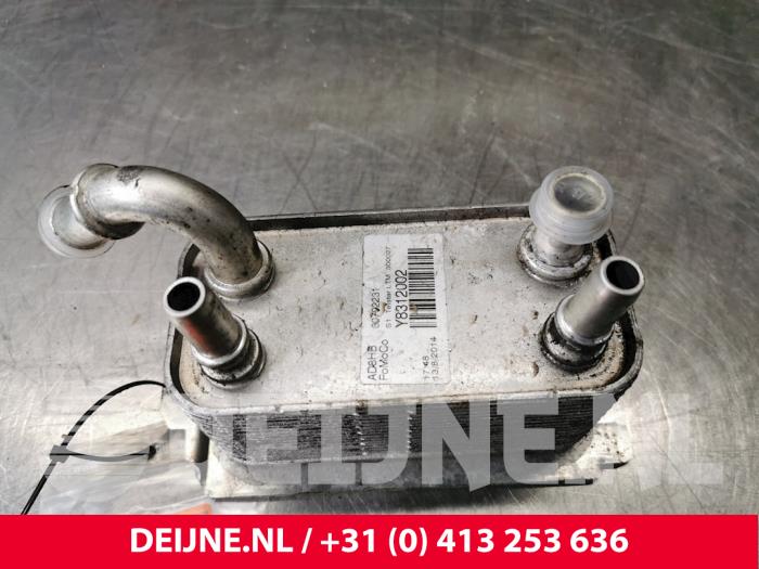 Gebrauchte Ölfiltergehäuse Volvo V60 I (FW/GW) 2.4 D6 20V Plug-in Hybrid AWD Preis € 75,00 Margenregelung angeboten von van Deijne Onderdelen Uden B.V.