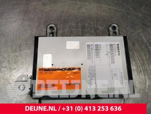 Used Radio amplifier Volvo V40 (MV) 2.0 D3 20V Price € 60,00 Margin scheme offered by van Deijne Onderdelen Uden B.V.