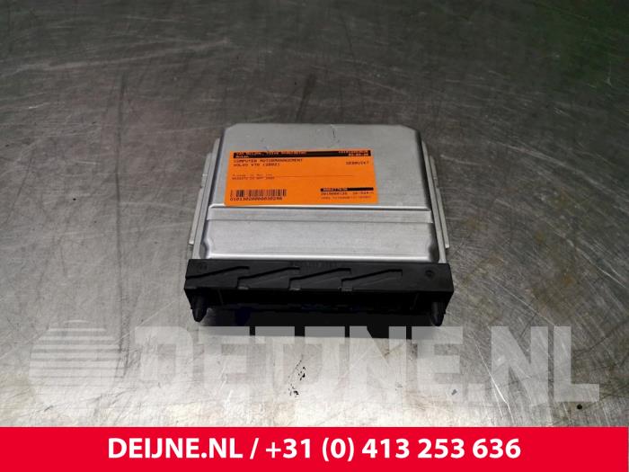 Used Engine management computer Volvo V70 (SW) 2.4 T 20V AWD Price € 75,00 Margin scheme offered by van Deijne Onderdelen Uden B.V.