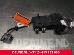 Używane Sterownik Start/Stop Volvo V70 (BW) 2.0 D2 Geartronic 16V Cena € 40,00 Procedura marży oferowane przez van Deijne Onderdelen Uden B.V.