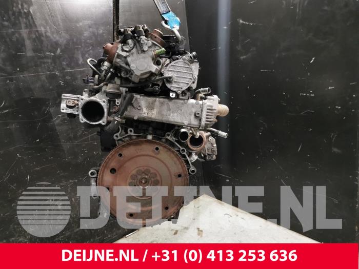 Engine Volvo V70 2.4 D 20V - 6906143 6906143
