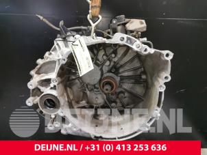 Used Gearbox Volvo V40 (MV) 2.0 D4 16V Price € 500,00 Margin scheme offered by van Deijne Onderdelen Uden B.V.