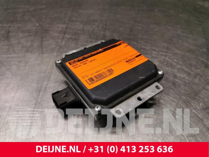 Begagnade ADSM-sensor Volvo V60 I (FW/GW) 2.4 D6 20V Plug-in Hybrid AWD Pris € 200,00 Marginaltabell erbjuds av van Deijne Onderdelen Uden B.V.