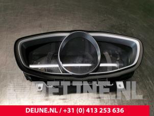 Usagé Compteur kilométrique KM Volvo V40 (MV) 2.0 D4 16V Prix € 150,00 Règlement à la marge proposé par van Deijne Onderdelen Uden B.V.