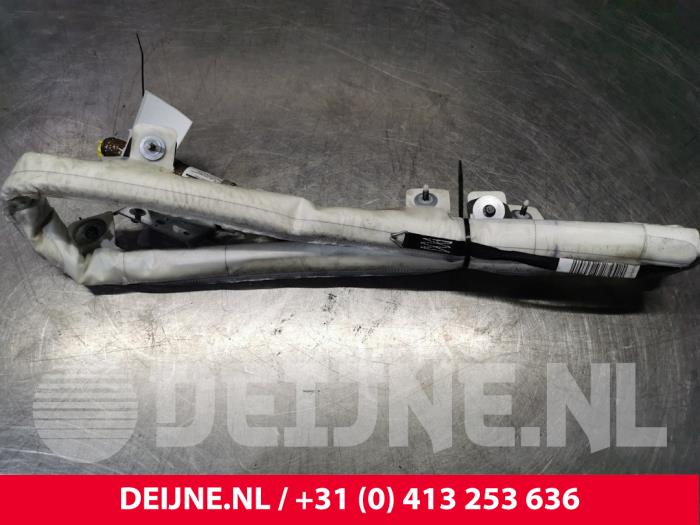 Roof curtain airbag, right from a Volvo V70 (BW) 2.4 D5 20V 215 2015