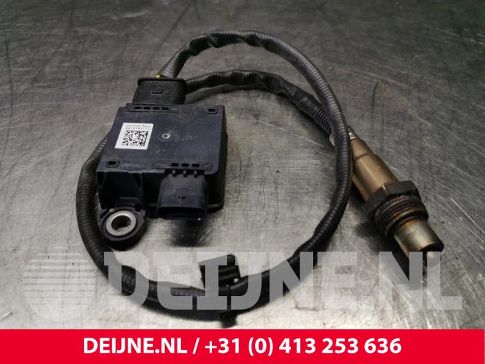 Nox sensor Volvo XC90 II 2.0 D5 16V AWD 32203033 D4204T23