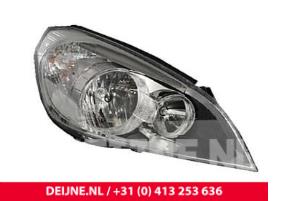 New Headlight, right Volvo V60 Price € 274,67 Inclusive VAT offered by van Deijne Onderdelen Uden B.V.