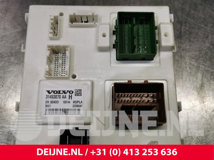 Central electronic module from a Volvo XC90 II 2.0 D5 16V AWD 2016