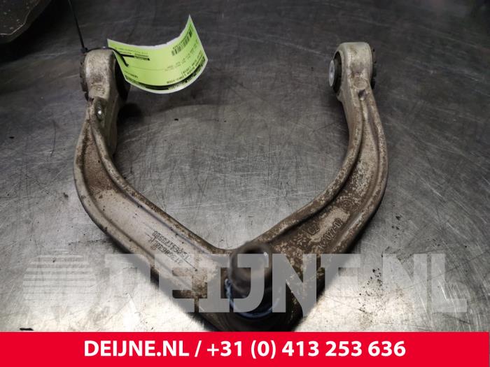 Front upper wishbone, left from a Volvo XC90 II 2.0 D5 16V AWD 2016