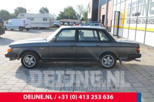 Used Extra window 4-door, left Volvo 240/242/244 Price € 50,00 Margin scheme offered by van Deijne Onderdelen Uden B.V.