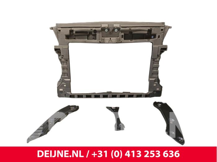 Nya Front Volkswagen Caddy Pris € 180,29 Inklusive moms erbjuds av van Deijne Onderdelen Uden B.V.