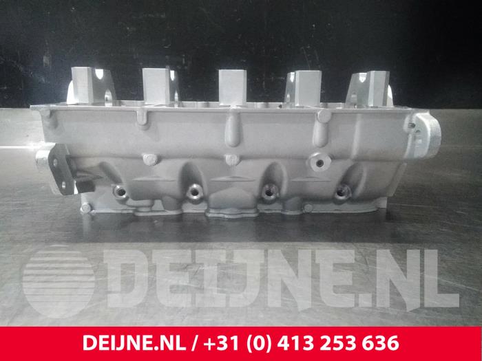 Neuf Culasse Volkswagen Caddy Prix € 393,25 Prix TTC proposé par van Deijne Onderdelen Uden B.V.