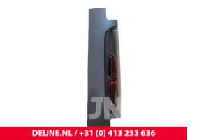 Neue Rücklicht links Opel Vivaro Preis € 119,79 Mit Mehrwertsteuer angeboten von van Deijne Onderdelen Uden B.V.