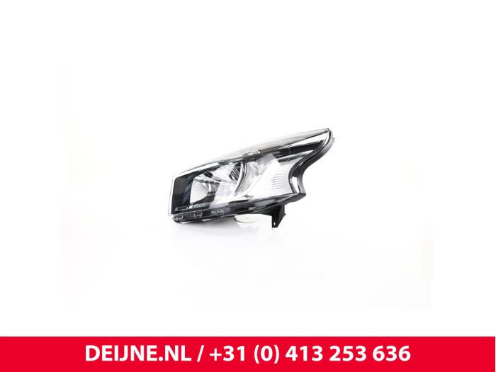 Neue Scheinwerfer links Renault Trafic Preis € 139,15 Mit Mehrwertsteuer angeboten von van Deijne Onderdelen Uden B.V.