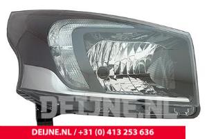 Neue Scheinwerfer rechts Opel Vivaro Preis € 302,50 Mit Mehrwertsteuer angeboten von van Deijne Onderdelen Uden B.V.