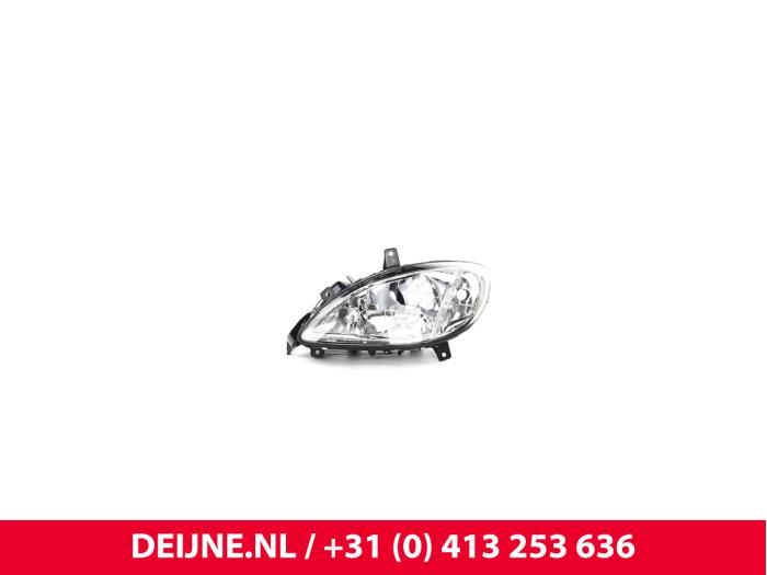 Nowe Reflektor lewy Mercedes Vito Cena € 89,54 Z VAT oferowane przez van Deijne Onderdelen Uden B.V.