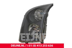 New Headlight, left Volkswagen Crafter Price € 130,68 Inclusive VAT offered by van Deijne Onderdelen Uden B.V.
