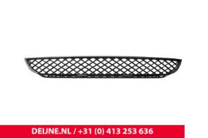 Neue Grill Mercedes Sprinter Preis € 14,52 Mit Mehrwertsteuer angeboten von van Deijne Onderdelen Uden B.V.
