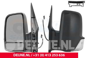 New Wing mirror, left Mercedes Sprinter Price € 154,49 Inclusive VAT offered by van Deijne Onderdelen Uden B.V.
