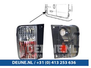 New Reversing light, left Renault Trafic Price € 16,98 Inclusive VAT offered by van Deijne Onderdelen Uden B.V.