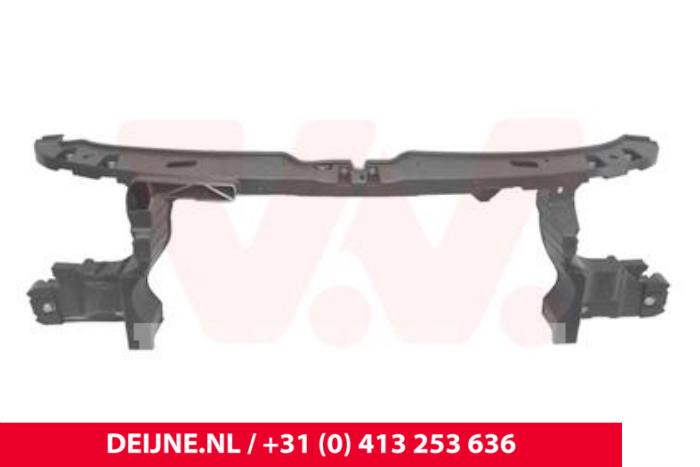 Nya Front Volkswagen Transporter Pris € 150,04 Inklusive moms erbjuds av van Deijne Onderdelen Uden B.V.
