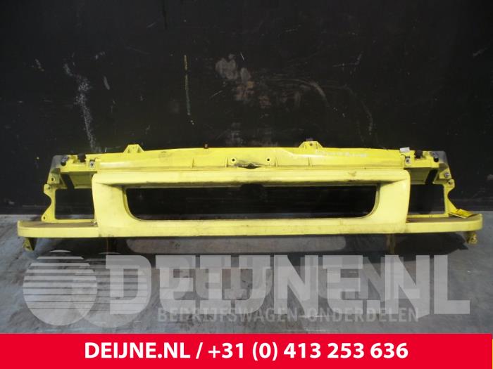 Begagnade Front Ford Transit 2.0 TDdi 16V Pris € 48,40 Inklusive moms erbjuds av van Deijne Onderdelen Uden B.V.