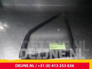 Used Quarter light, front left Mercedes Sprinter 2t (901/902) 211 CDI 16V Price € 36,30 Inclusive VAT offered by van Deijne Onderdelen Uden B.V.
