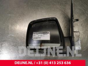Usados Retrovisor externo izquierda Hyundai H-300 2.5 CRDi Precio € 48,40 IVA incluido ofrecido por van Deijne Onderdelen Uden B.V.