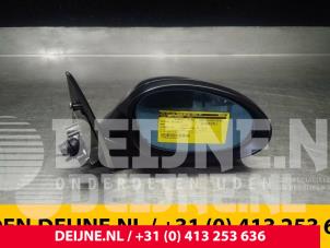 Używane Lusterko zewnetrzne prawe BMW 3 serie Touring (E91) 320d 16V Corporate Lease Cena € 40,00 Procedura marży oferowane przez van Deijne Onderdelen Uden B.V.