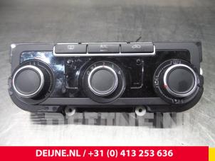 Gebrauchte Heizung Bedienpaneel Volkswagen Caddy III (2KA,2KH,2CA,2CH) 1.6 TDI 16V Preis € 42,35 Mit Mehrwertsteuer angeboten von van Deijne Onderdelen Uden B.V.