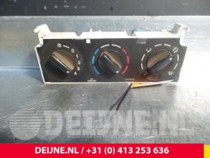 Usados Panel de control de calefacción Peugeot Partner 1.9D Precio € 6,05 IVA incluido ofrecido por van Deijne Onderdelen Uden B.V.