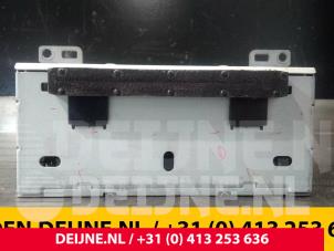Used CD player Ford Transit Custom 2.2 TDCi 16V FWD Price on request offered by van Deijne Onderdelen Uden B.V.
