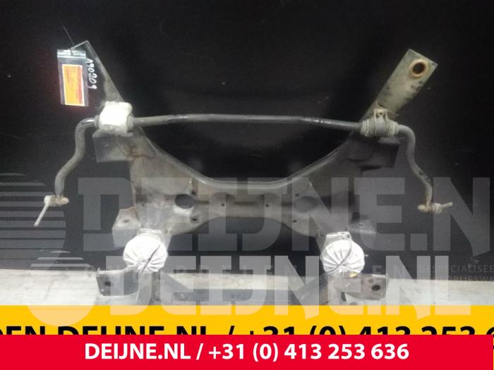 Usagé Faux châssis Mercedes Vito (639.6) 3.0 120 CDI V6 24V Prix € 114,95 Prix TTC proposé par van Deijne Onderdelen Uden B.V.