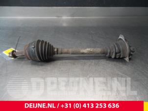 Used Front drive shaft, left Opel Movano Combi 2.2 DTI Price € 90,75 Inclusive VAT offered by van Deijne Onderdelen Uden B.V.
