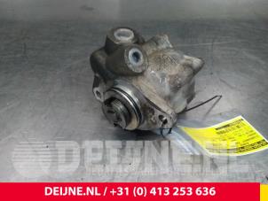 Usagé Pompe direction assistée Renault Master II (FD/HD) 2.8 dTi T35 Prix € 72,60 Prix TTC proposé par van Deijne Onderdelen Uden B.V.
