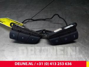 Used Steering wheel mounted radio control Peugeot Boxer (U9) 2.2 HDi 120 Euro 4 Price on request offered by van Deijne Onderdelen Uden B.V.