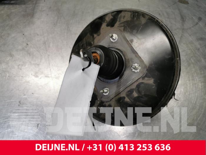 Usagé Assistant de freinage Renault Kangoo Express (FC) 1.5 dCi 60 Prix € 66,55 Prix TTC proposé par van Deijne Onderdelen Uden B.V.