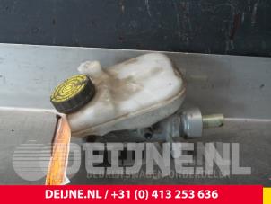 Used Master cylinder Citroen Berlingo 2.0 HDi Price on request offered by van Deijne Onderdelen Uden B.V.