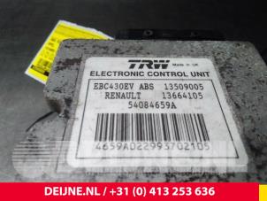 ABS-pump från en Opel Vivaro 1.9 DTI 16V 2002