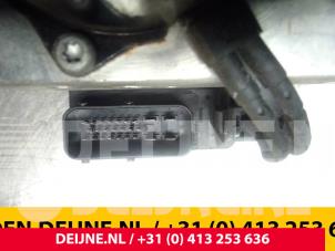 Used ABS pump Opel Movano Combi 2.2 DTI Price € 121,00 Inclusive VAT offered by van Deijne Onderdelen Uden B.V.