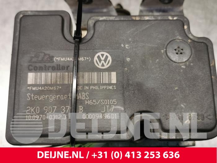 Begagnade ABS-pump Volkswagen Caddy III (2KA,2KH,2CA,2CH) 2.0 SDI Pris € 30,25 Inklusive moms erbjuds av van Deijne Onderdelen Uden B.V.