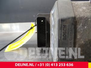 ABS Pumpe van een Iveco New Daily III 35C12V,S12V 2004