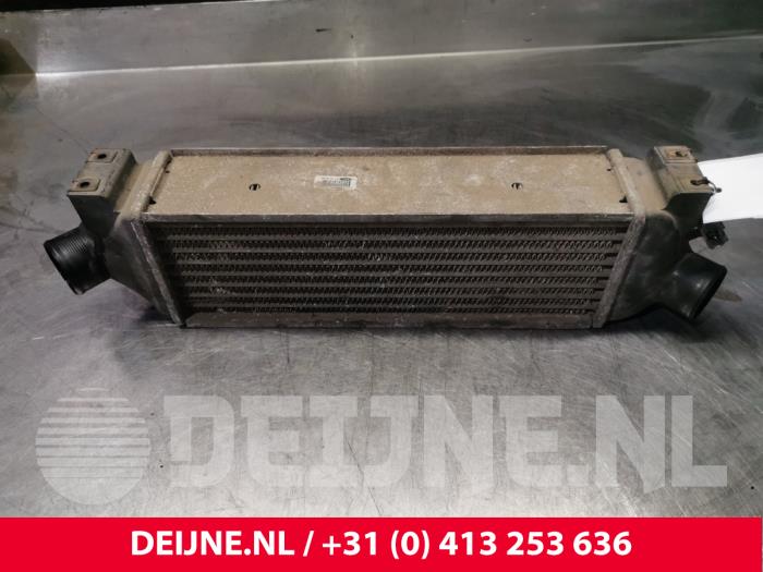Usados Intercooler Ford Transit 2.0 TDdi 16V 260S Precio € 36,30 IVA incluido ofrecido por van Deijne Onderdelen Uden B.V.