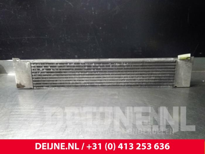 Usagé Intercooler Fiat Ducato (250) 2.3 D 120 Multijet Prix € 24,20 Prix TTC proposé par van Deijne Onderdelen Uden B.V.