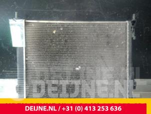 Gebrauchte Kühler Opel Vivaro 1.9 DI Preis € 36,30 Mit Mehrwertsteuer angeboten von van Deijne Onderdelen Uden B.V.
