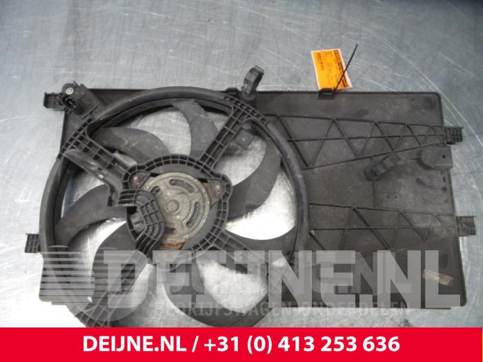 Cooling fans from a Fiat Fiorino (225) 1.3 JTD 16V Multijet 2008