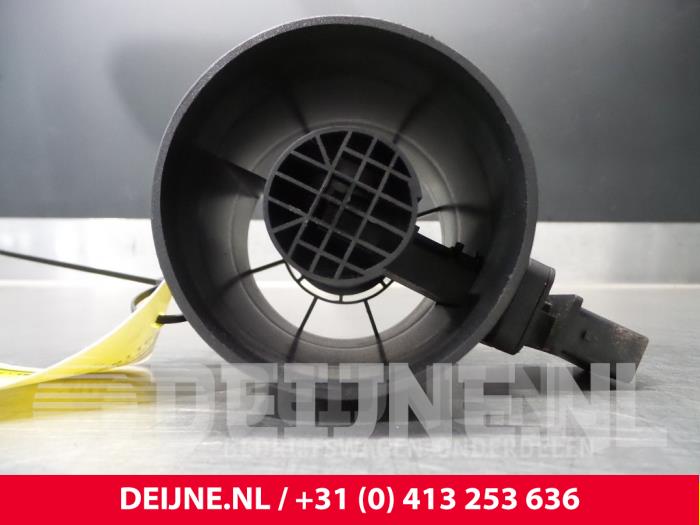 Gebrauchte Luftmassenmesser Volkswagen Crafter 2.5 TDI 30/32/35/46/50 Preis € 24,20 Mit Mehrwertsteuer angeboten von van Deijne Onderdelen Uden B.V.